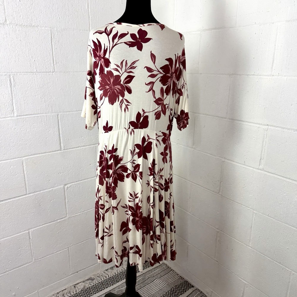 Torrid Super Soft Knit Dress Plus Size 1X Floral Soft Stretch Tropical Romantic - Picture 6 of 12